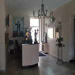Hotel De Paris 3*