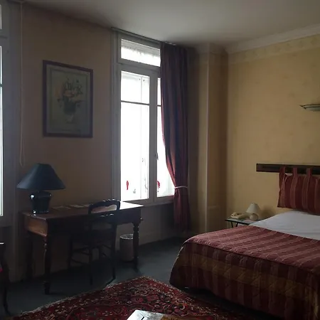 De Paris 3* Charleville-Mezieres