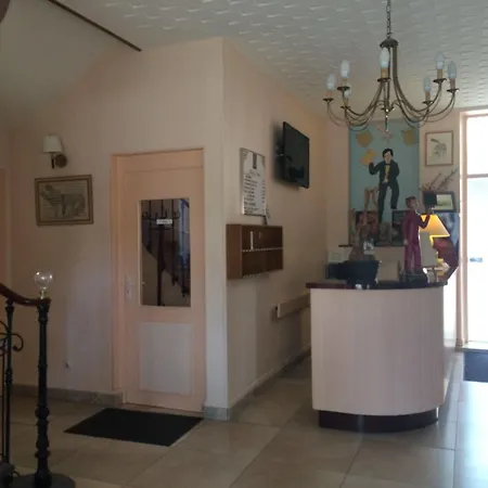 Hotel De Paris 3*